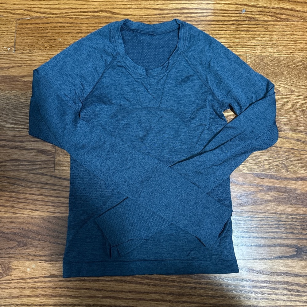 Lululemon swiftly tech